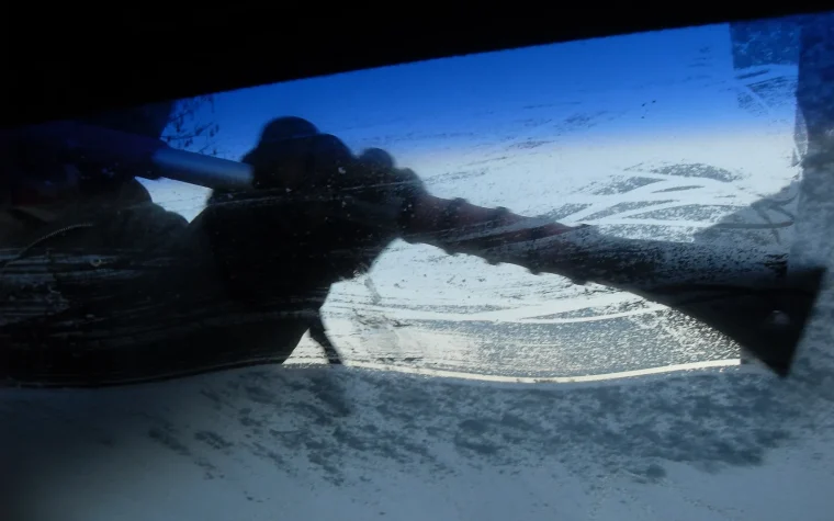 Clean Your Car Windscreen