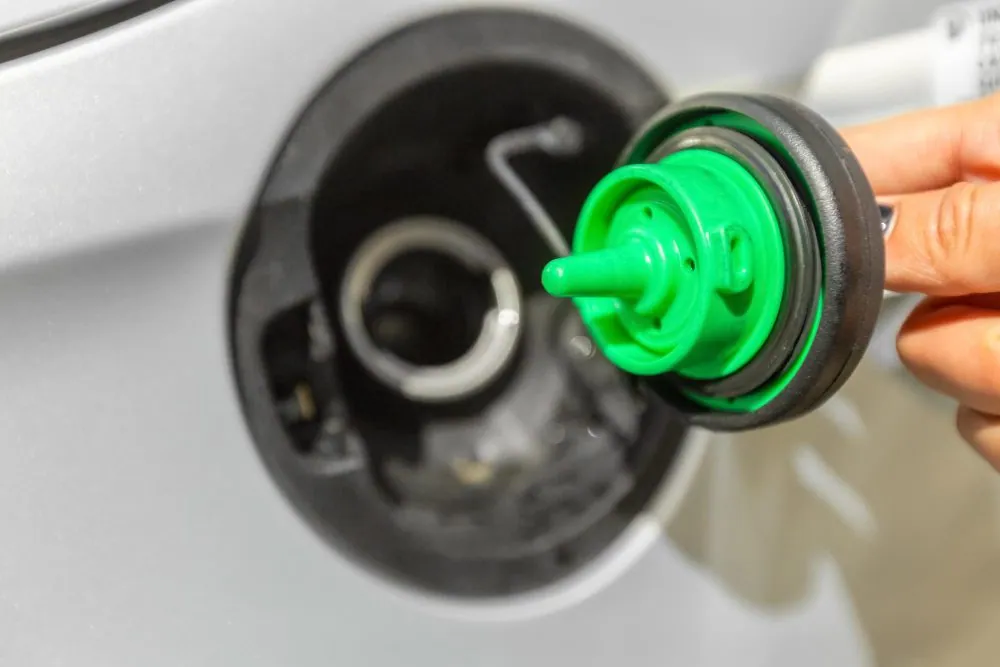 lose gas cap